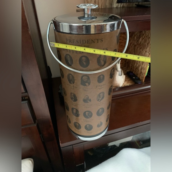 Vintage Presidential Tall Ice Bucket with Handle: Mid Century - Picture 8 of 11